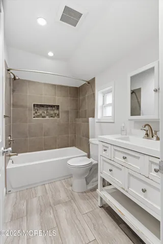 $589,000 | 74 Leighton Avenue, Red Bank, NJ 07701