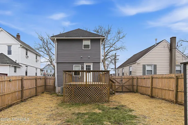 $589,000 | 74 Leighton Avenue, Red Bank, NJ 07701