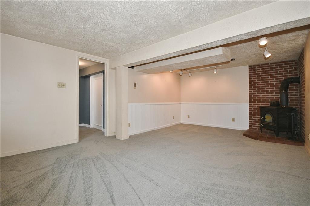 177 Parkedge Road Pittsburgh, PA 15220 - Photo 23 of 25 All new carpet here in the gameroom also!