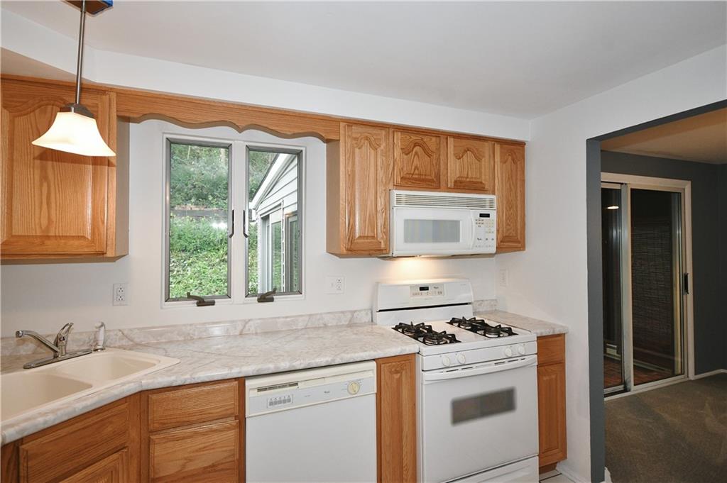 177 Parkedge Road Pittsburgh, PA 15220 - Photo 10 of 25 Enjoy your view of the outdoors as you prepare dinner in the evening! All appliances are included.