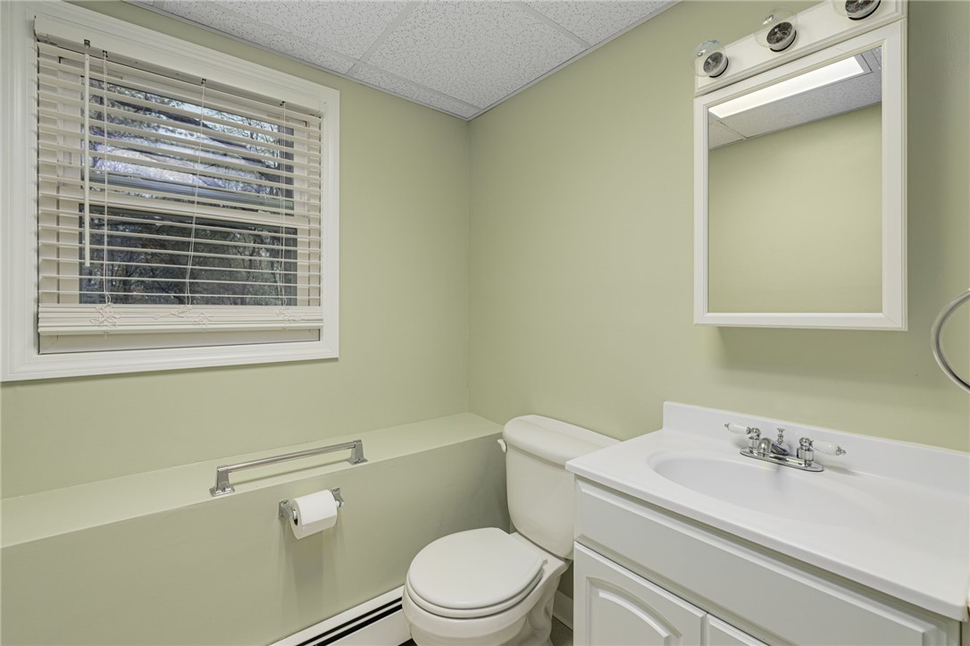 637 Read School House Road Coventry, RI 02816 - Photo 37 of 47