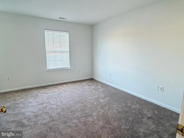 $1,600 | 138 Surrey Club Lane, Stephens City, VA 22655