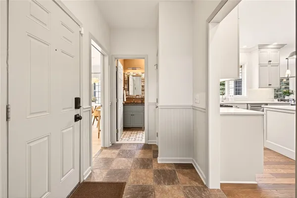 $1,100,000 | 7 Laterra Way, Penfield, NY 14580