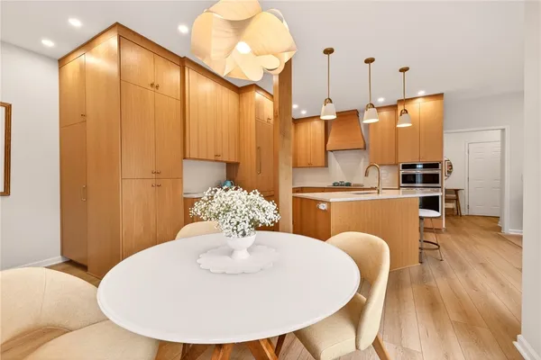 $1,100,000 | 7 Laterra Way, Penfield, NY 14580