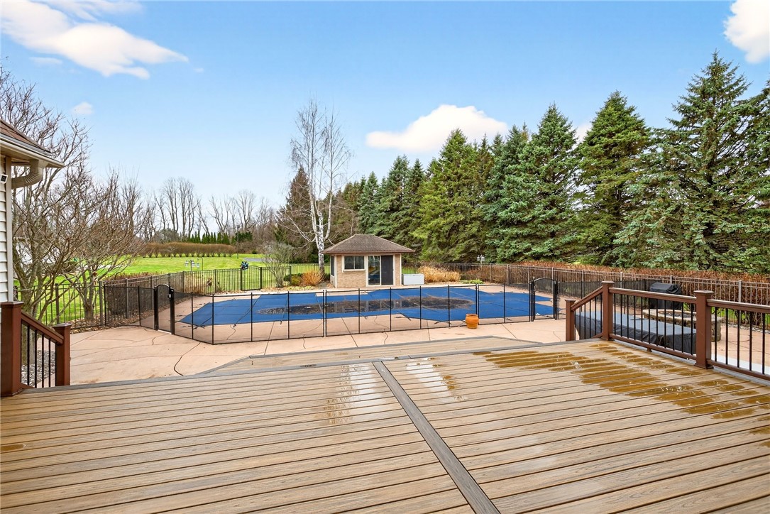 7 Laterra Way Penfield, NY 14580 - Photo 43 of 49