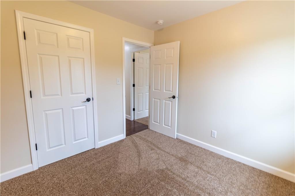 5201 Pickett Road St. Joseph, MO 64503 - Photo 15 of 38