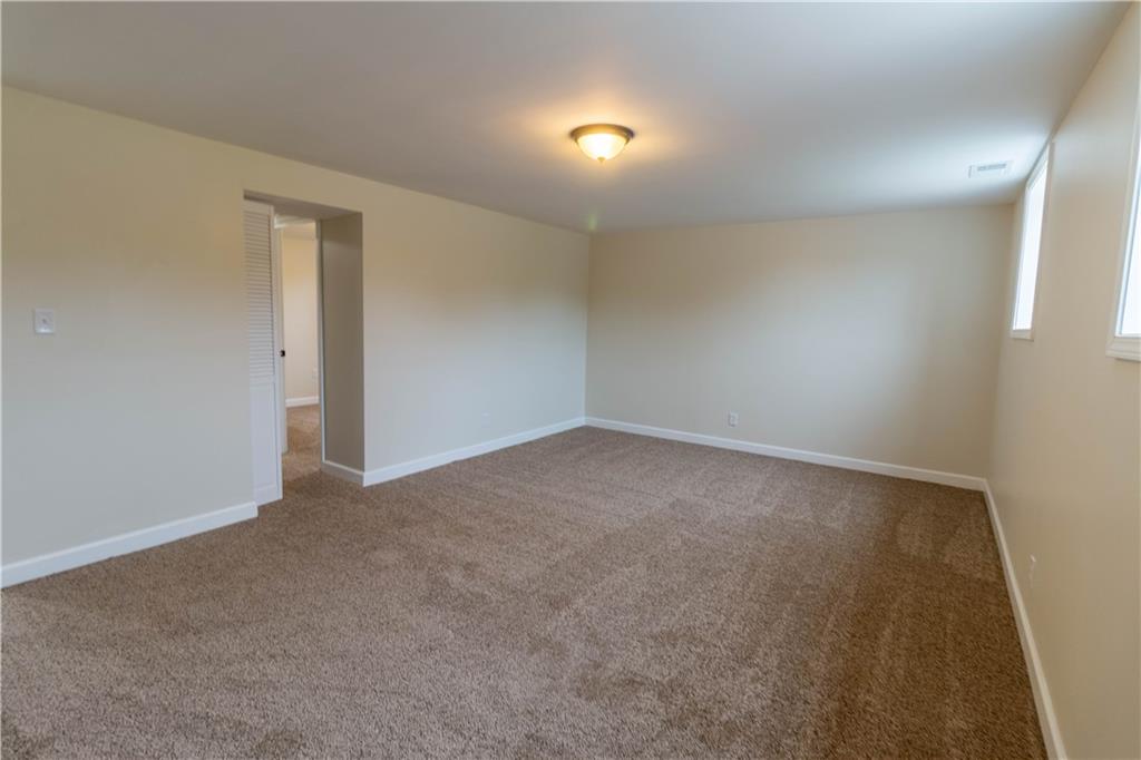 5201 Pickett Road St. Joseph, MO 64503 - Photo 23 of 38