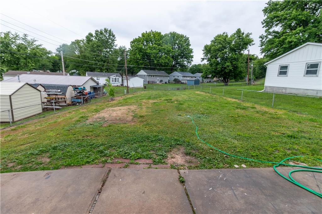 5201 Pickett Road St. Joseph, MO 64503 - Photo 34 of 38