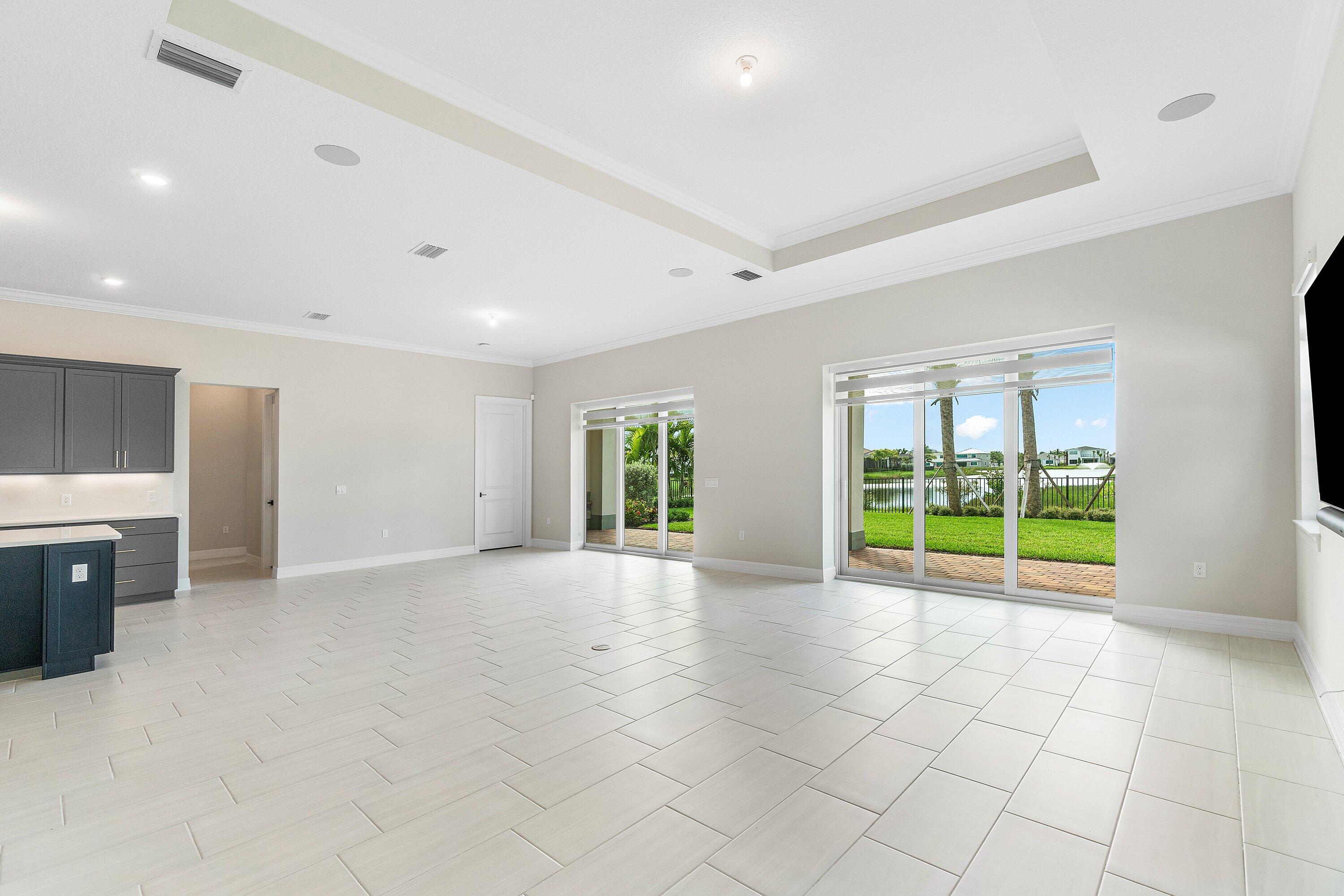 10778 Stellar Circle Palm Beach Gardens, FL 33412 - Photo 11 of 30 013-10778StellarCircle-PalmBeachGardens-