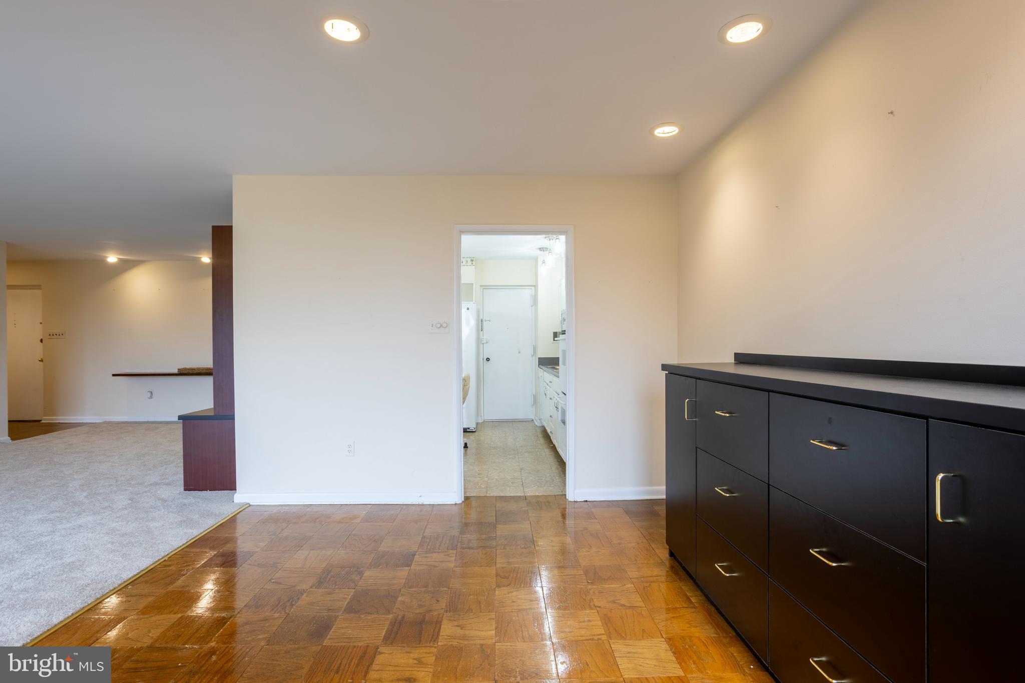 7 Slade Avenue, Unit 511 Baltimore, MD 21208 - Photo 13 of 47