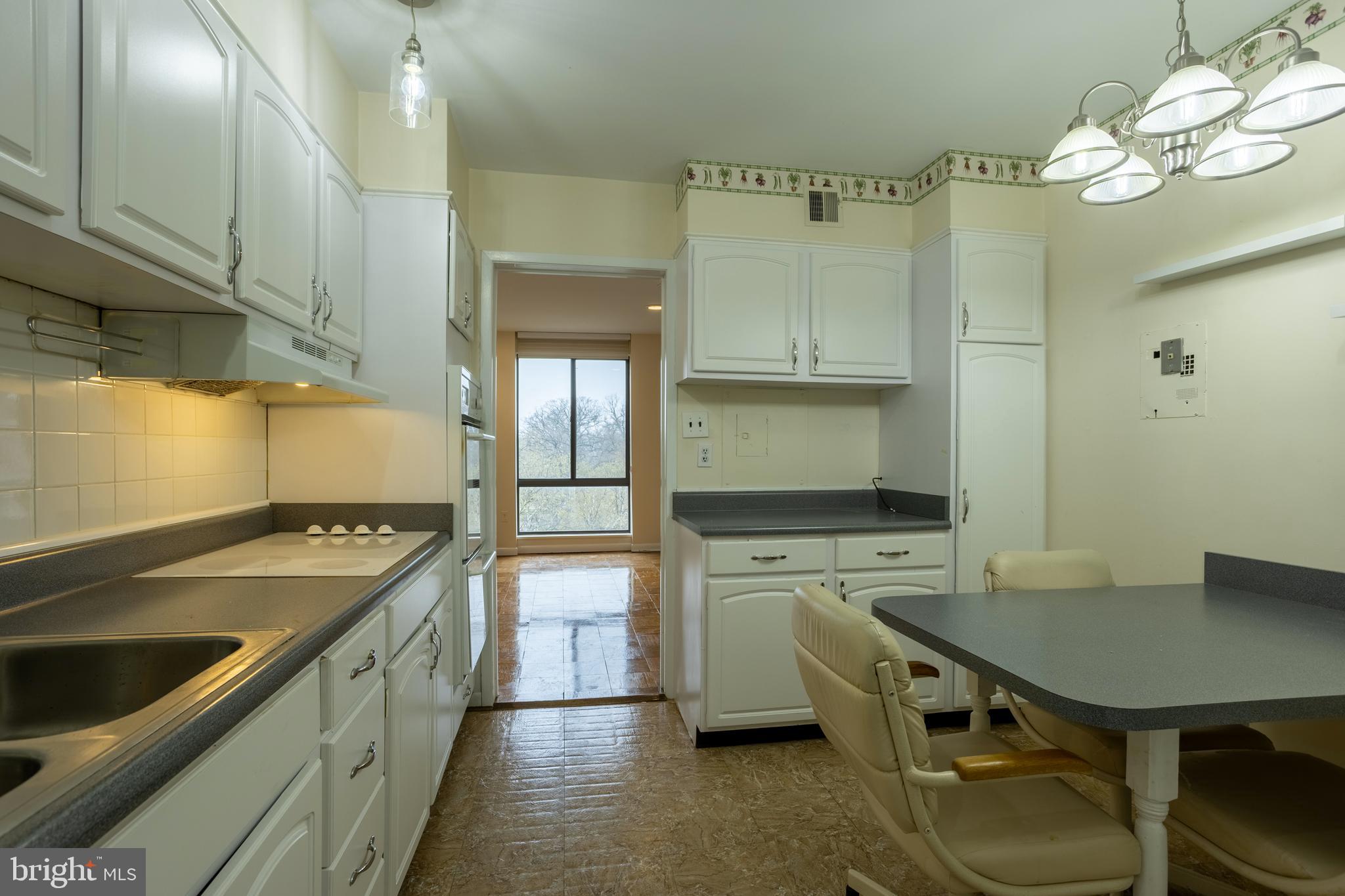 7 Slade Avenue, Unit 511 Baltimore, MD 21208 - Photo 17 of 47