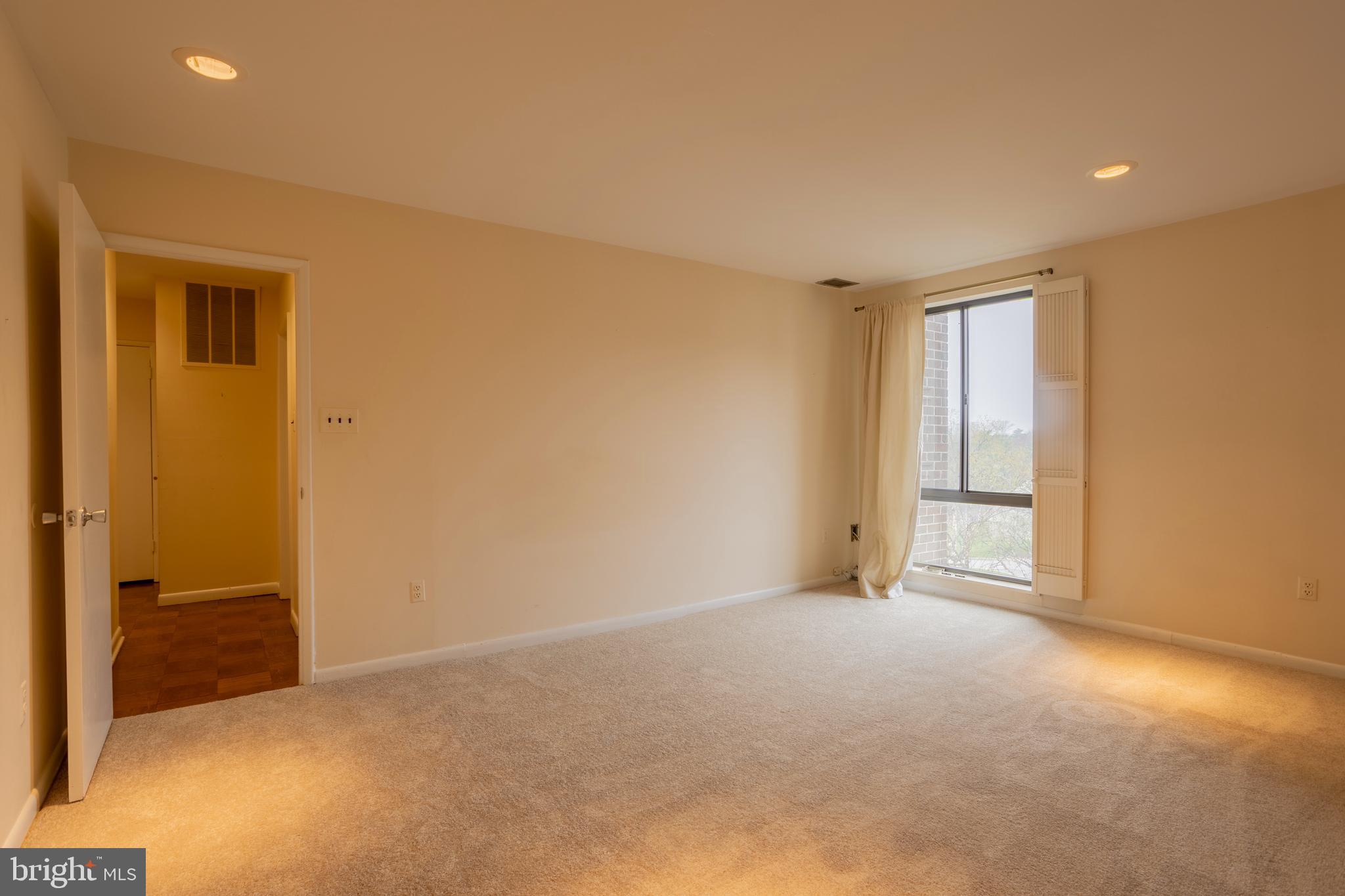 7 Slade Avenue, Unit 511 Baltimore, MD 21208 - Photo 29 of 47