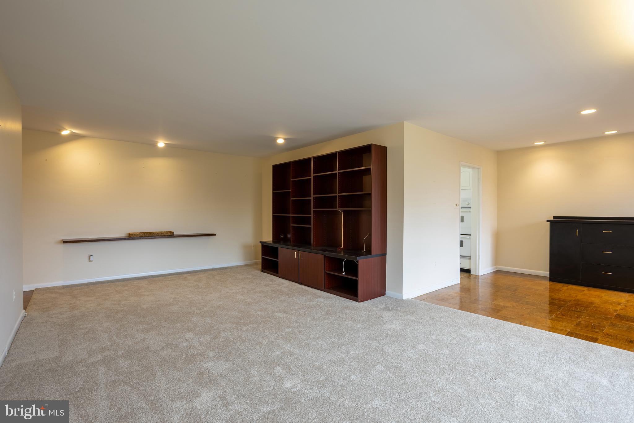 7 Slade Avenue, Unit 511 Baltimore, MD 21208 - Photo 10 of 47