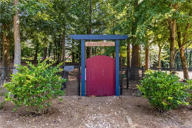 $1,075,000 | 3766 Cresswind Parkway Southwest, Gainesville, GA 30504