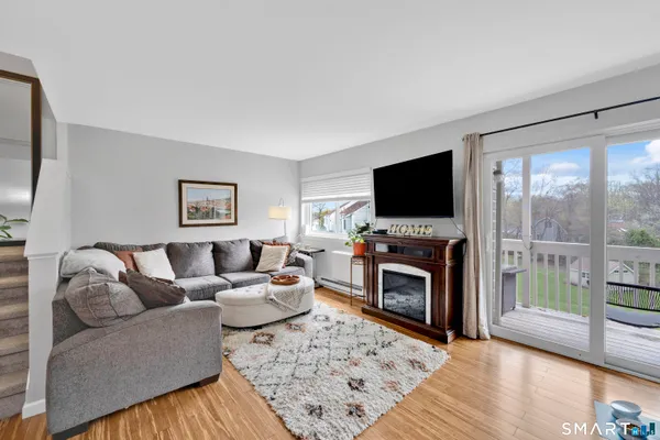 $249,900 | 85 North Main Street, Unit 86, East Hampton, CT 06424