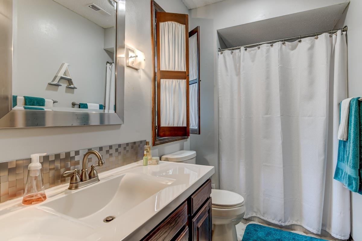 9 Red Bud Lane Springfield, IL 62712 - Photo 32 of 50 Gallery Image 32