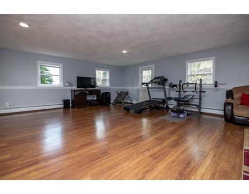 54 Lawrence Road Lynn, MA 01904 - Photo 15 of 33