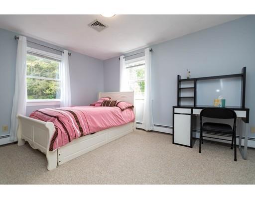 54 Lawrence Road Lynn, MA 01904 - Photo 17 of 33