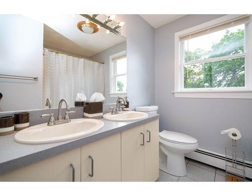 54 Lawrence Road Lynn, MA 01904 - Photo 20 of 33