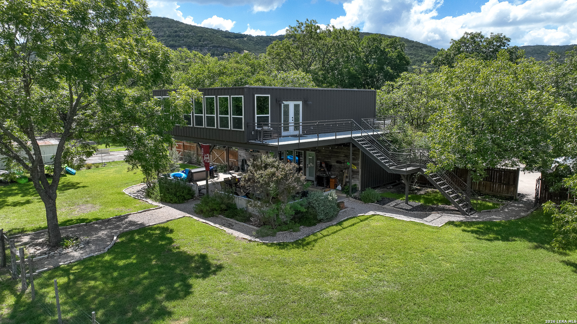 6550 Highway 83 Rio Frio, TX 78879 - Photo 8 of 35