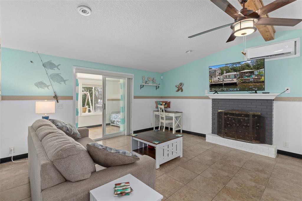 6245 Waverly Road Weeki Wachee, FL 34607 - Photo 7 of 31