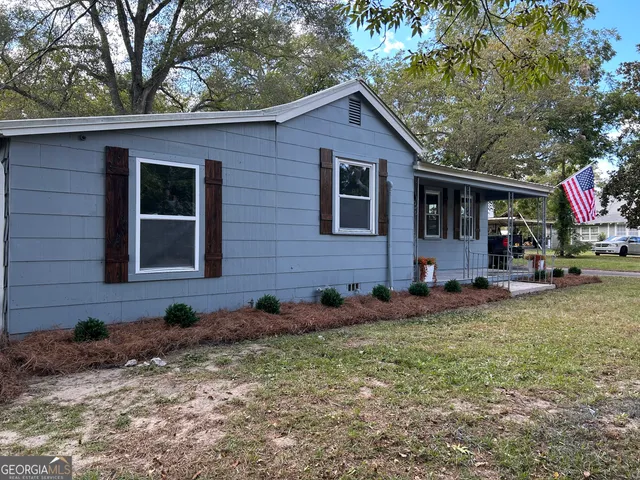 $138,500 | 220 Page Street, Eastman, GA 31023