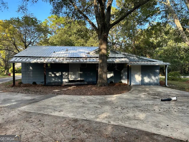 $138,500 | 220 Page Street, Eastman, GA 31023