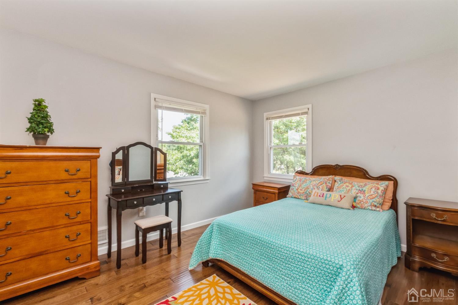1890 Oak Road North Brunswick, NJ 08902 - Photo 15 of 23 Gallery Image 15