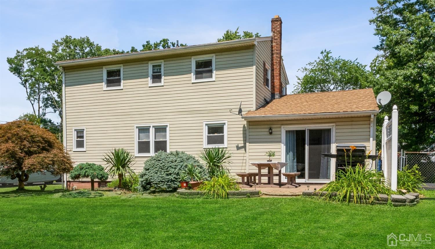 1890 Oak Road North Brunswick, NJ 08902 - Photo 19 of 23 Gallery Image 19