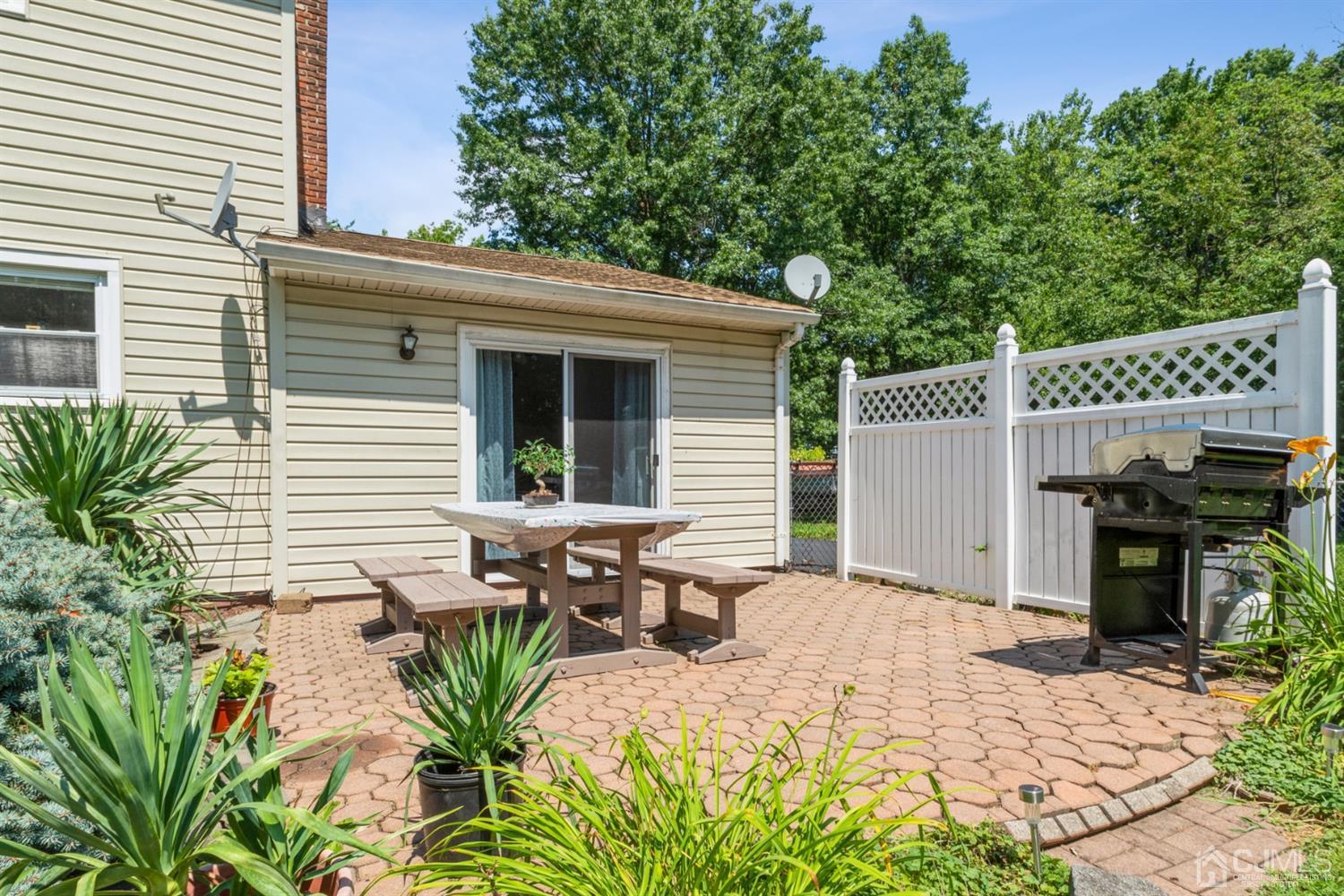 1890 Oak Road North Brunswick, NJ 08902 - Photo 20 of 23 Gallery Image 20