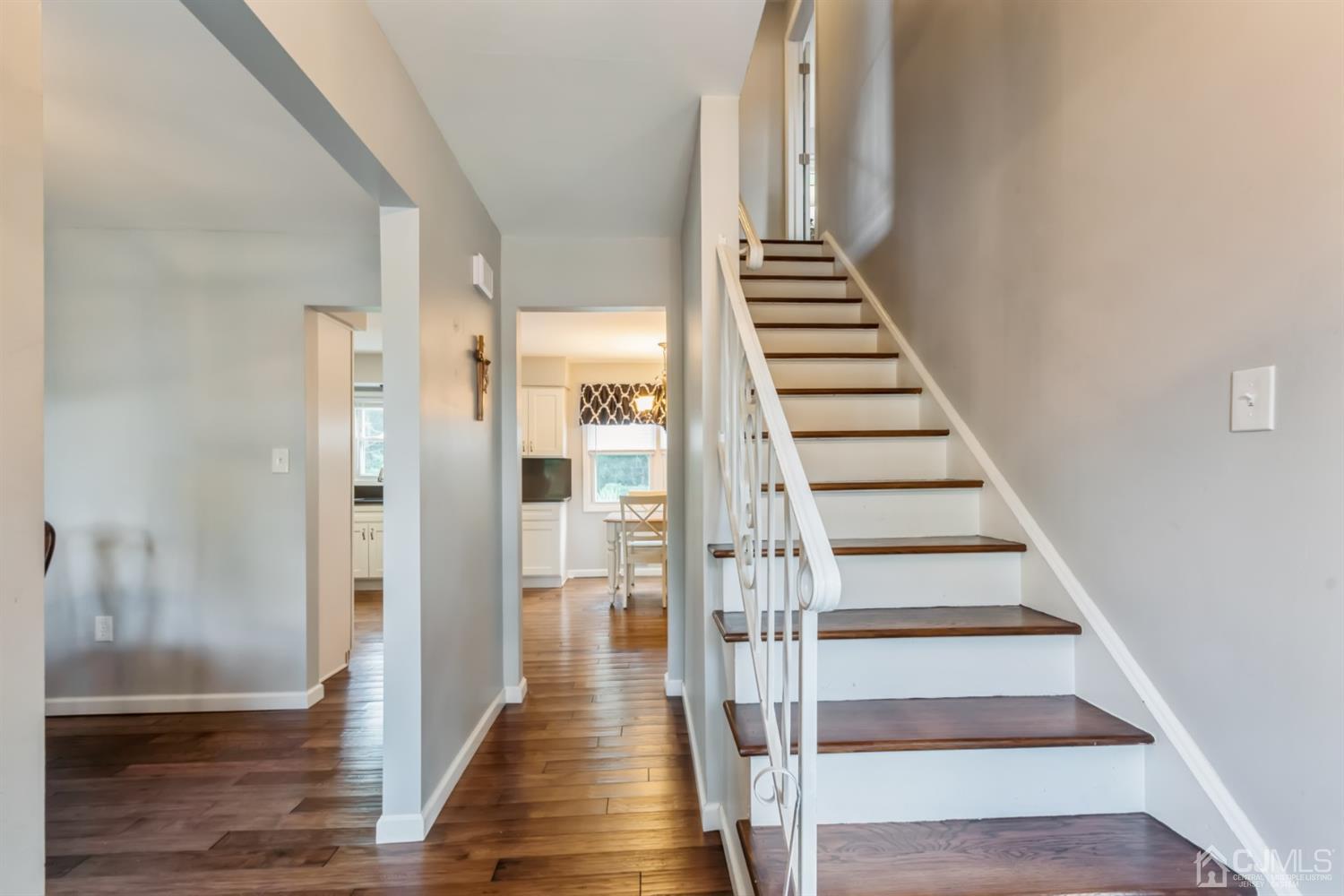 1890 Oak Road North Brunswick, NJ 08902 - Photo 4 of 23 Gallery Image 4