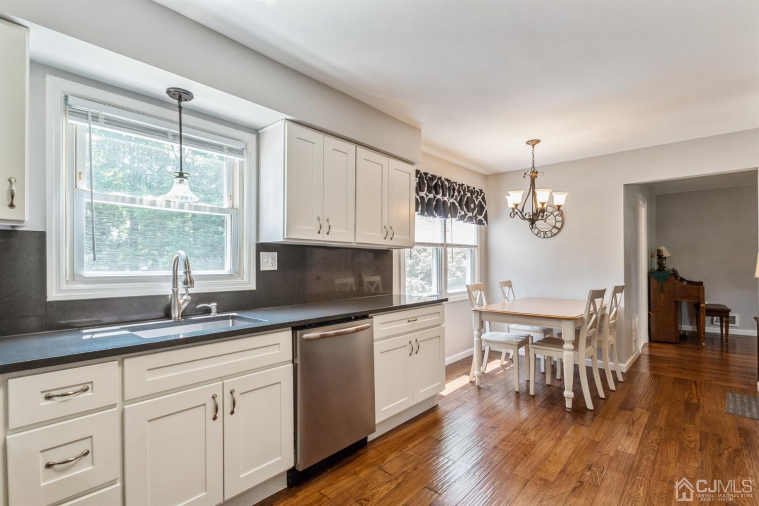 1890 Oak Road North Brunswick, NJ 08902 - Photo 7 of 23 Gallery Image 7
