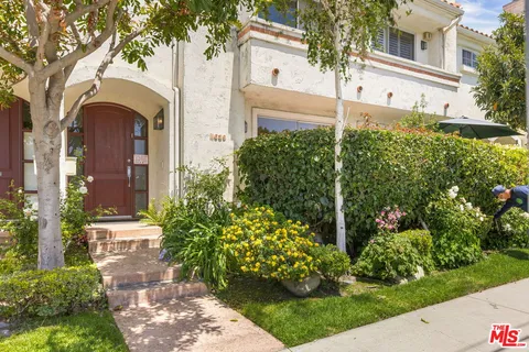 $1,498,000 | 11639 Missouri Avenue, Los Angeles, CA 90025