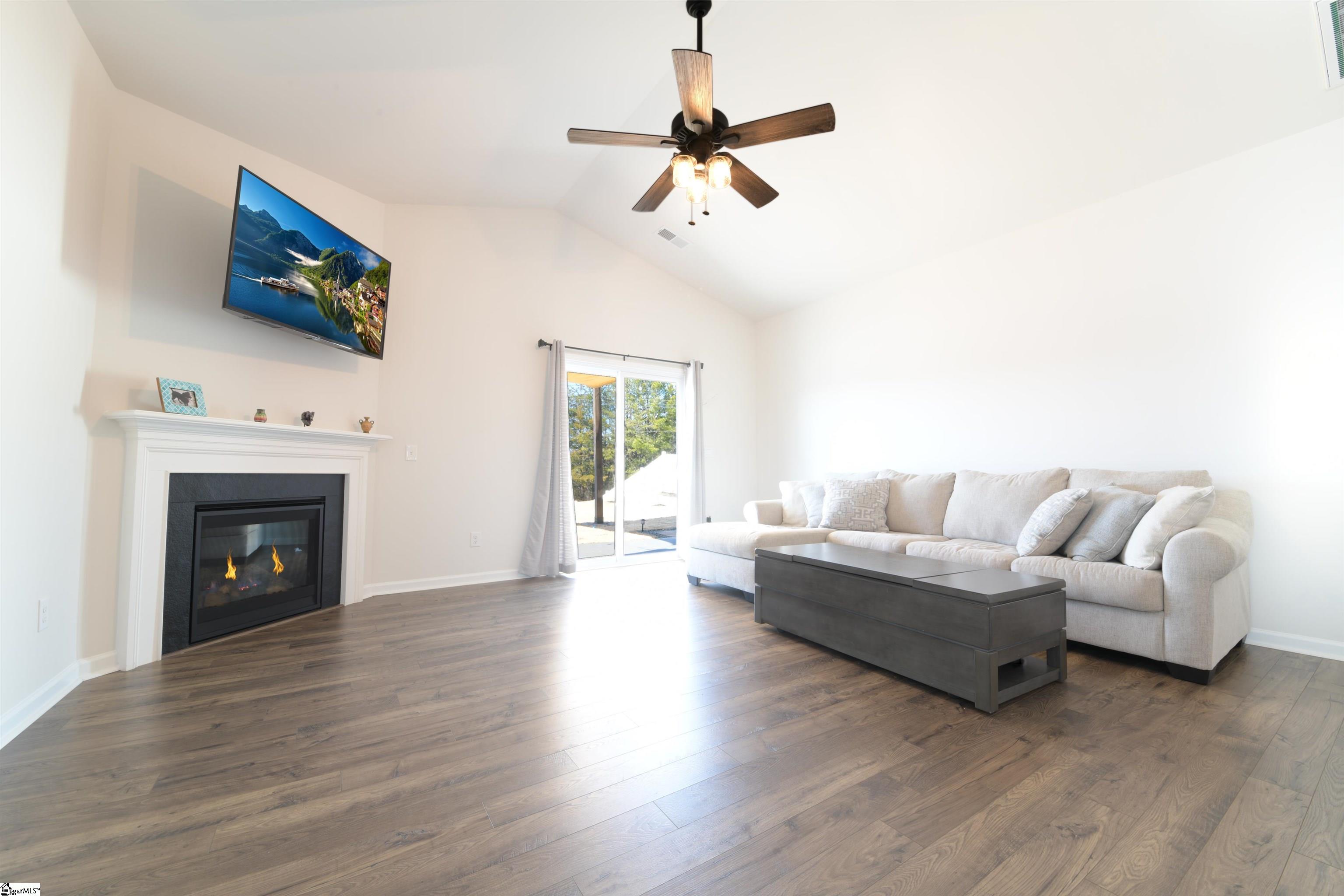 525 Sapling Gap Road Greer, SC 29651 - Photo 12 of 35