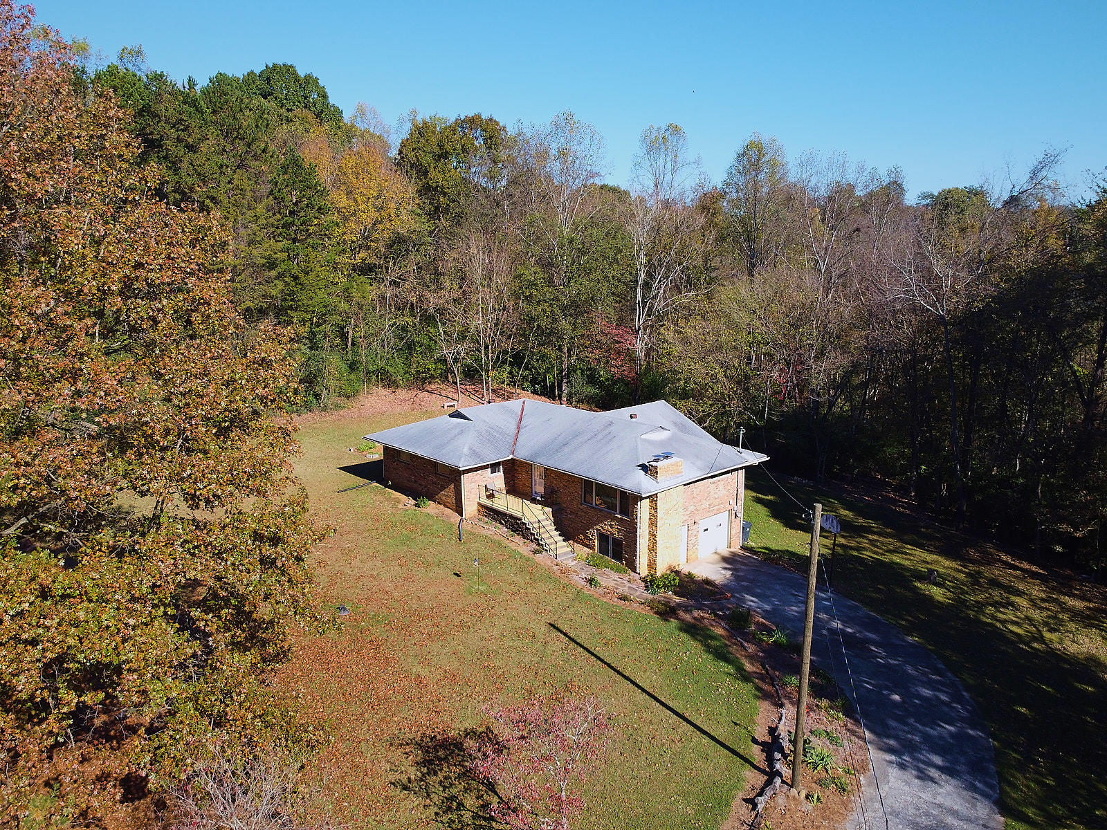4729 Maplehill Road Knoxville, TN 37914 - Photo 31 of 40 Almost one acre.
