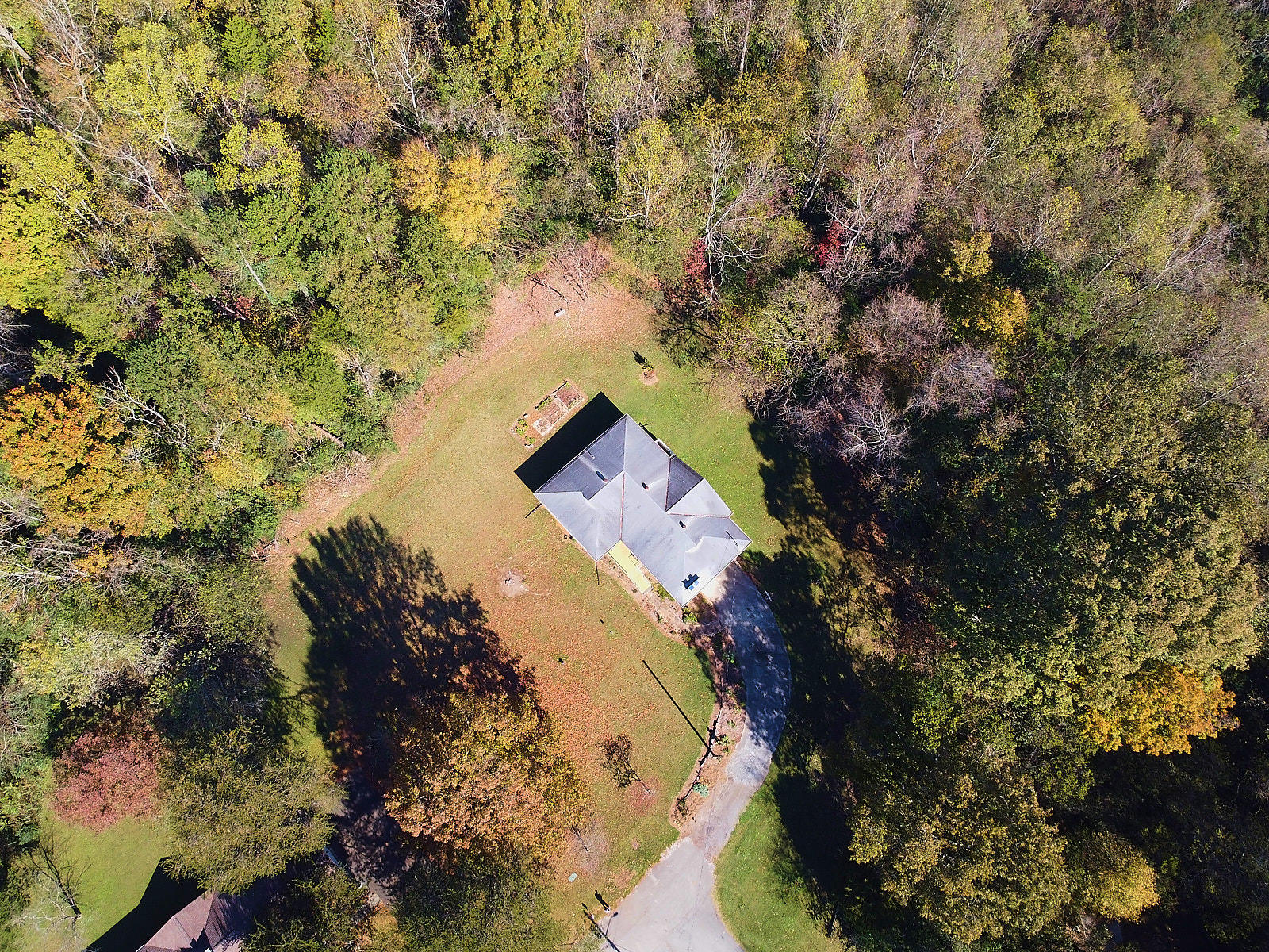 4729 Maplehill Road Knoxville, TN 37914 - Photo 34 of 40 Aerial View of home.