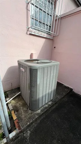 $669,500 | 1000 Southwest 62nd Avenue, West Miami, FL 33144