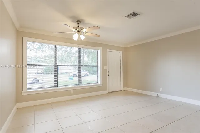 $2,680 | 2411 Northeast 10th Avenue, Pompano Beach, FL 33064