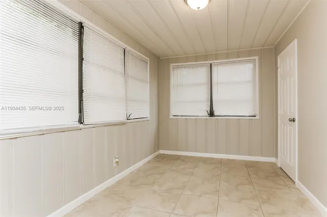 $2,680 | 2411 Northeast 10th Avenue, Pompano Beach, FL 33064