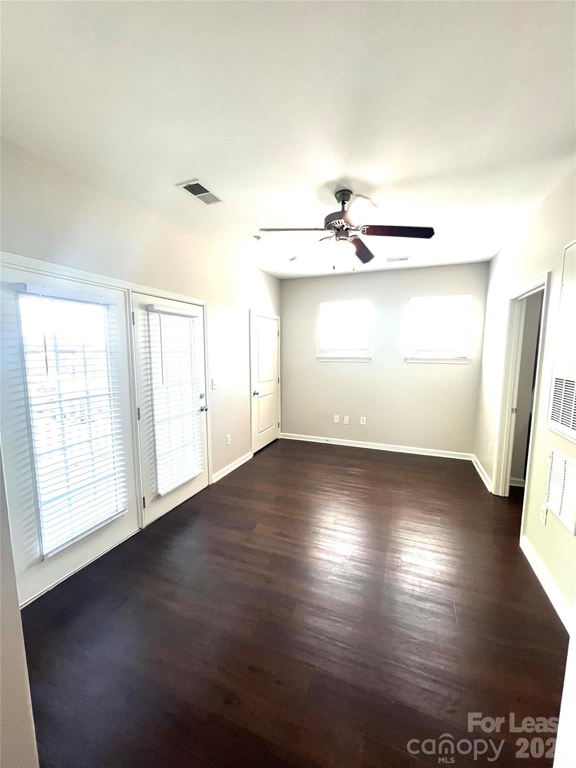 4310 Park Road, Unit 301 Charlotte, NC 28209 - Photo 7 of 8