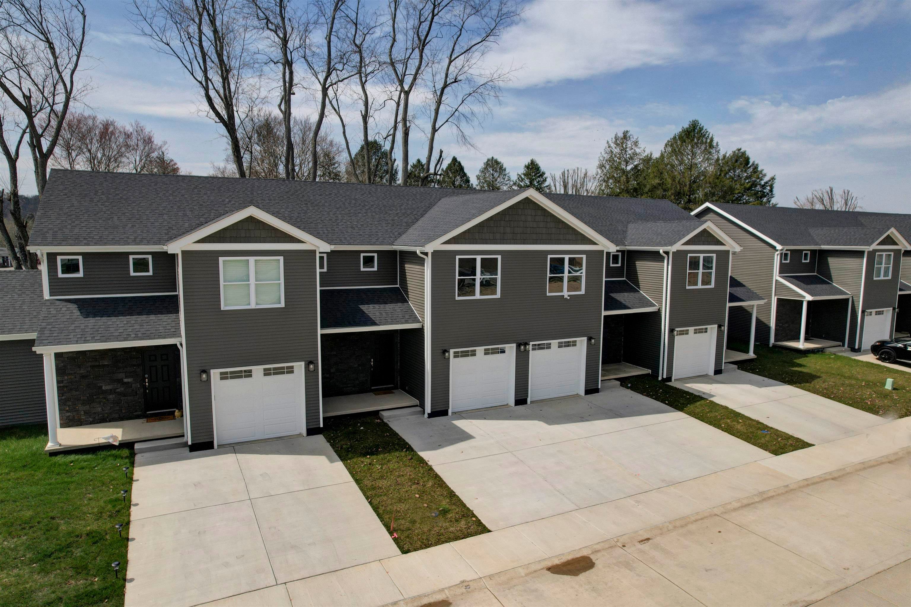 33 Jordon Drive Winfield, WV 25213 - Photo 1 of 32 Gallery Image 1