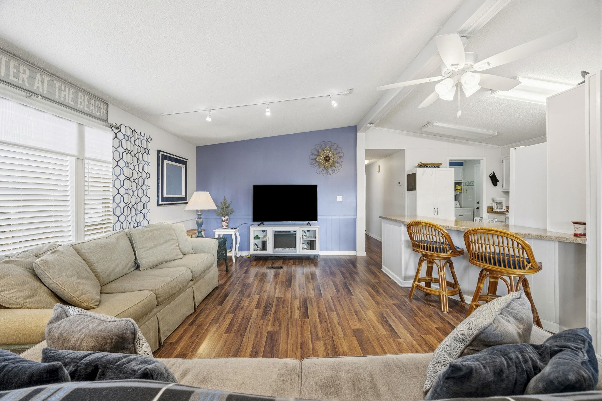 1802 Sunrise Drive Surfside Beach, SC 29575 - Photo 7 of 40