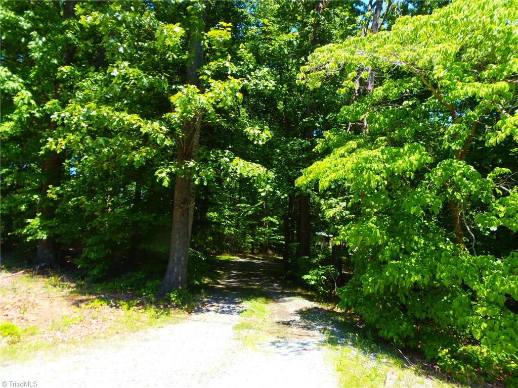 6709 Hunt Road Pleasant Garden, NC 27313 - Photo 14 of 18 Gallery Image 14