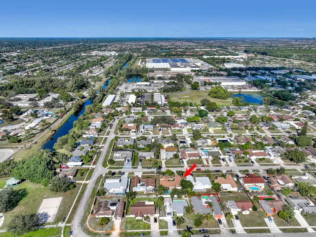 $549,900 | 10404 Carmen Lane, Royal Palm Beach, FL 33411