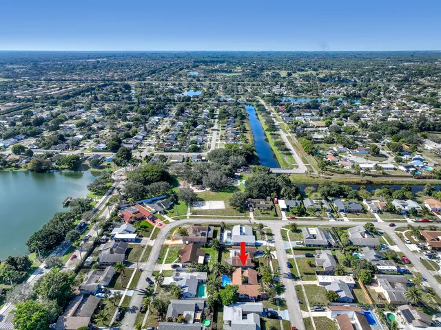 $549,900 | 10404 Carmen Lane, Royal Palm Beach, FL 33411