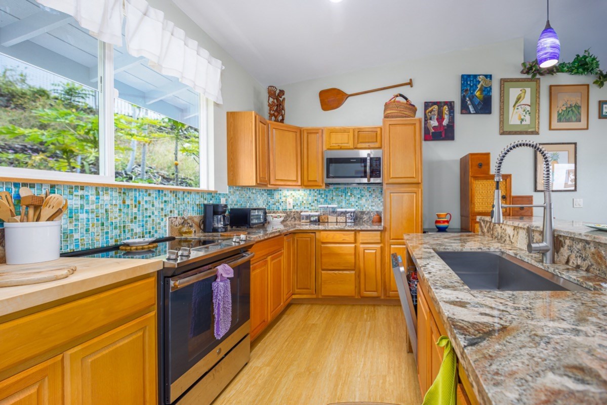 87-3178 Japonica Road Captain Cook, HI 96704 - Photo 9 of 30 Gallery Image 9