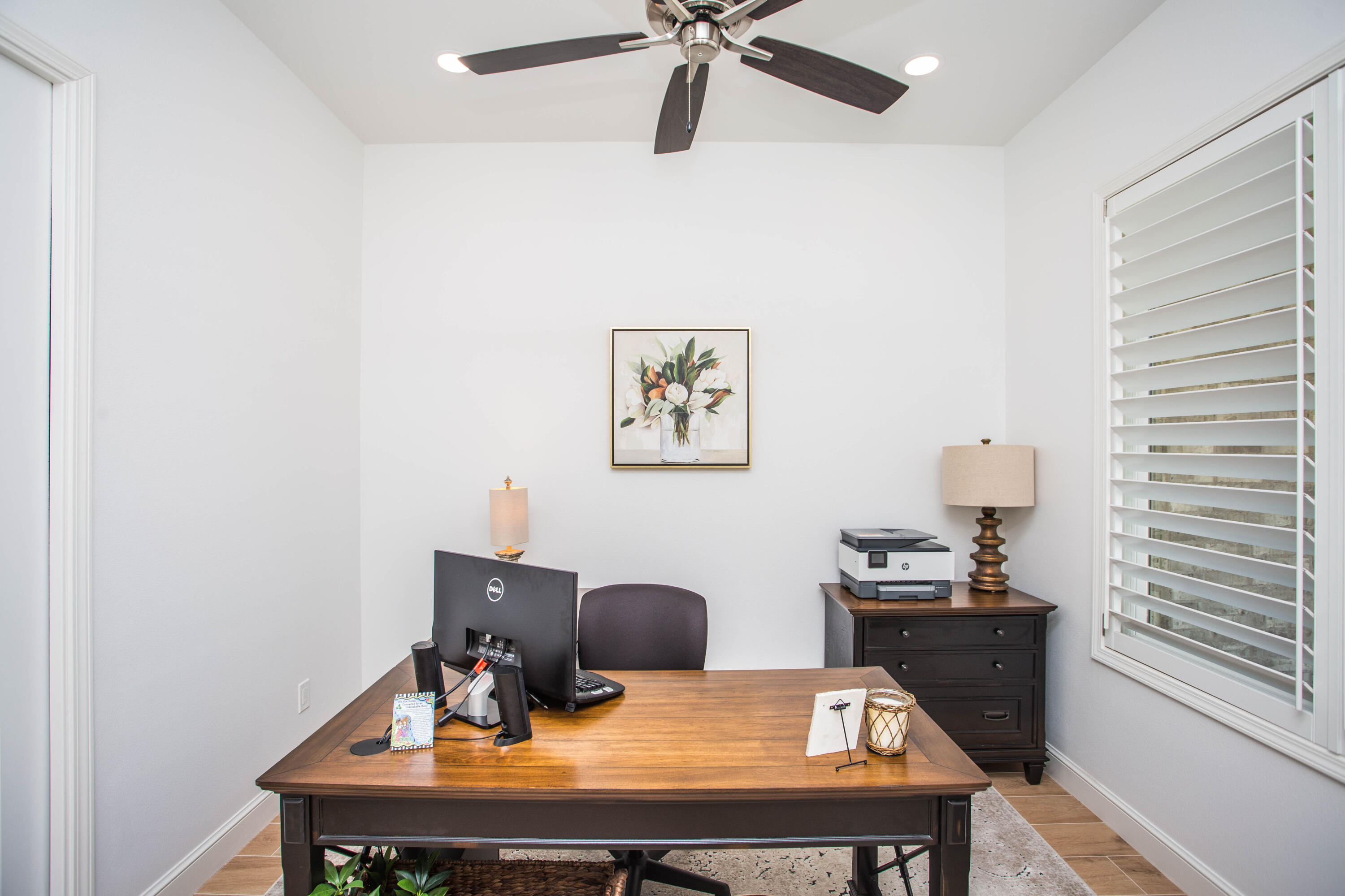 209 South Holliday Plainview, TX 79072 - Photo 15 of 29 a view of a workspace with furniture