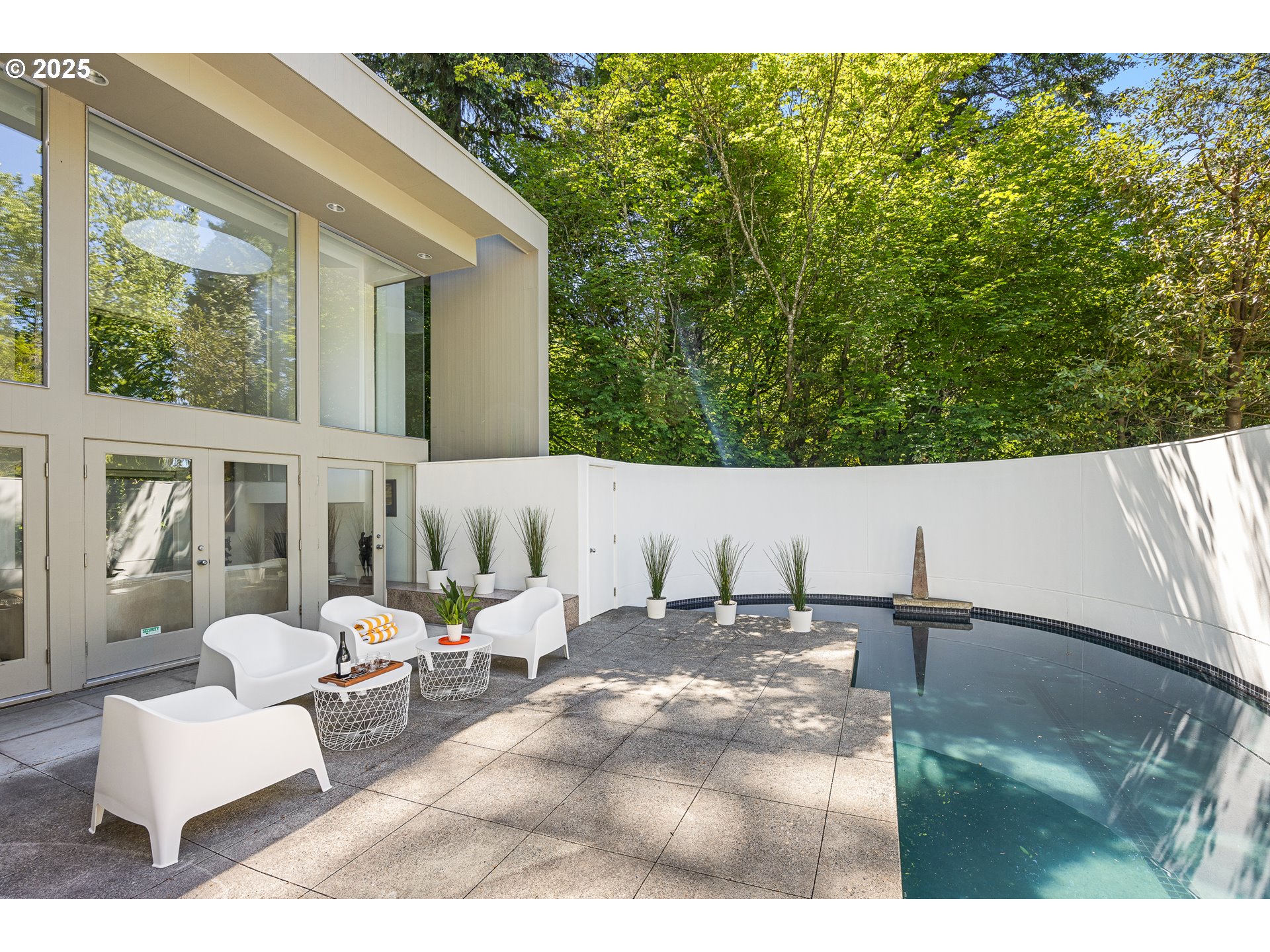 3232 Southwest Upper Cascade Drive Portland, OR 97205 - Photo 5 of 43