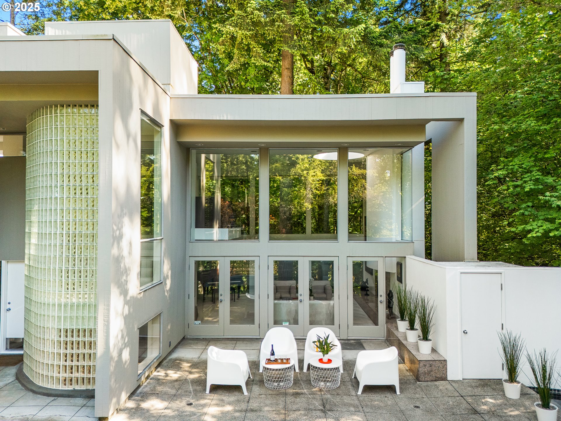 3232 Southwest Upper Cascade Drive Portland, OR 97205 - Photo 8 of 43