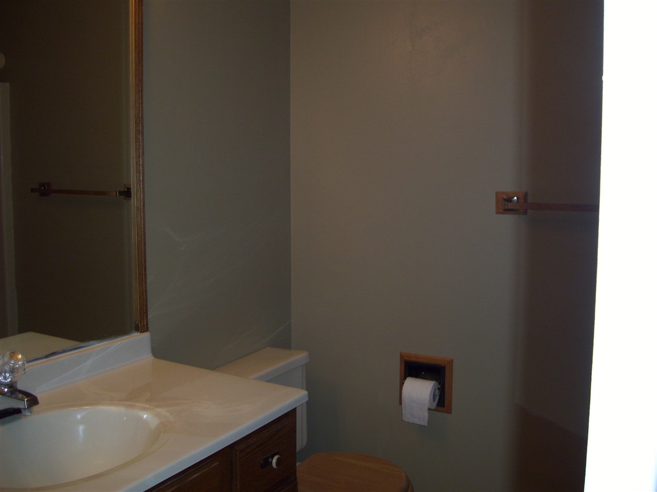 6398 Upper Ridge Way Roscoe, IL 61073 - Photo 12 of 16 Gallery Image 12